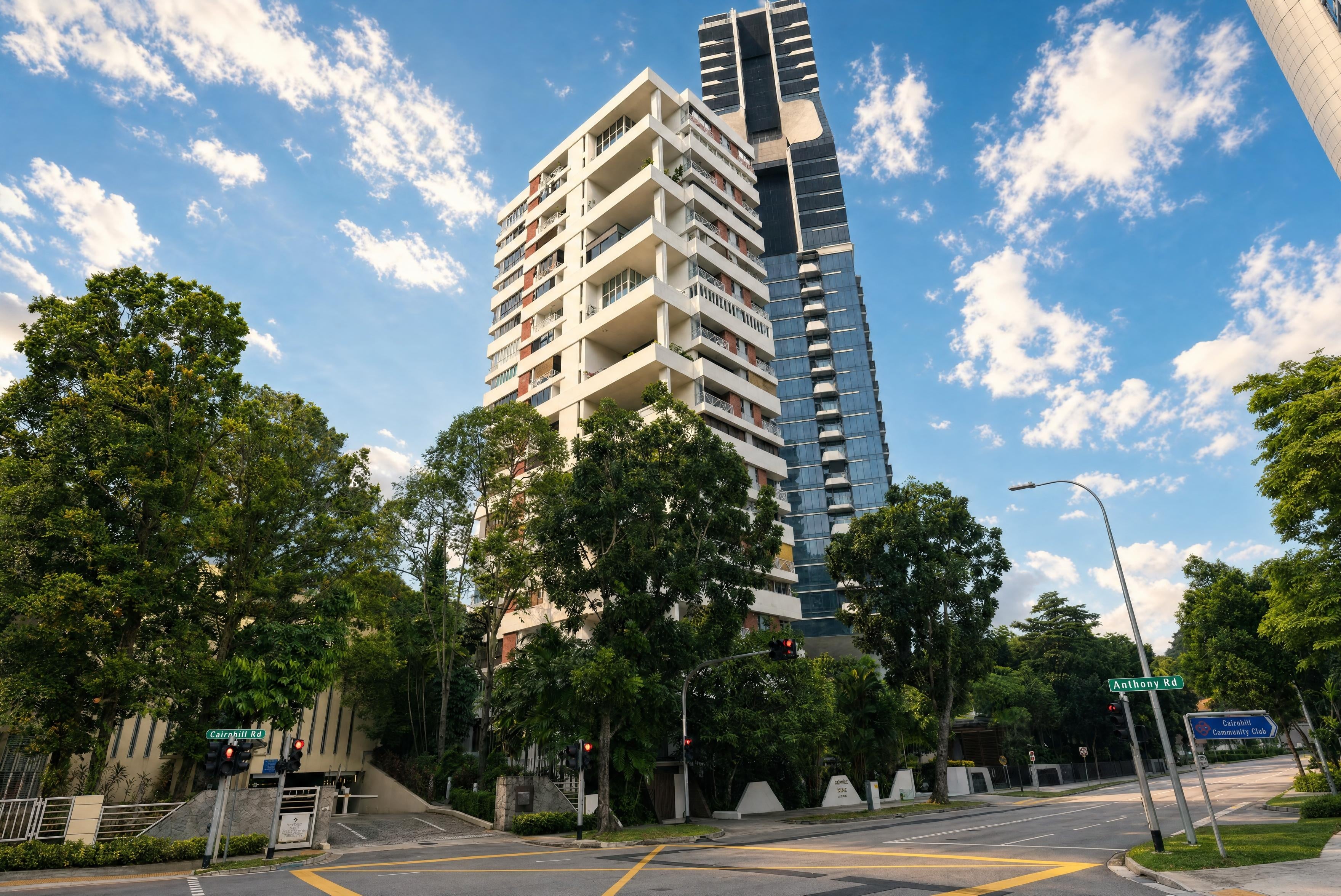 For Sale: Trendale Tower in Prime District 9, with Serviced Apartment 2 Support From URA