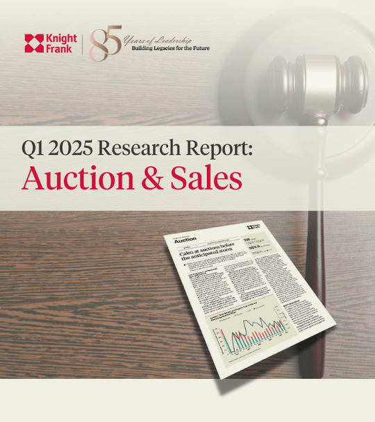Calm at auctions before the anticipated storm