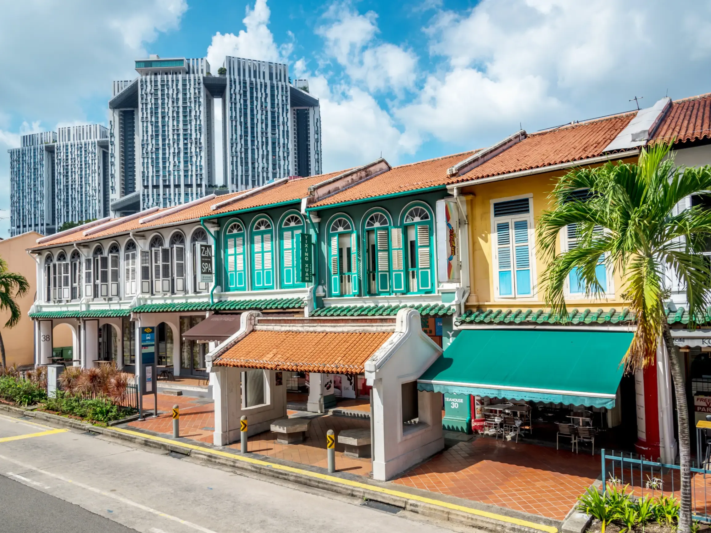 colorful-singapore-traditional-houses-in-chinatown_4_3